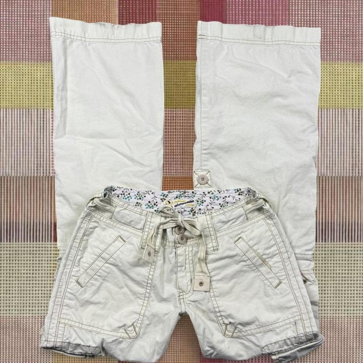 Insane Vintage 2000’s Abercrombie Cargo Pants