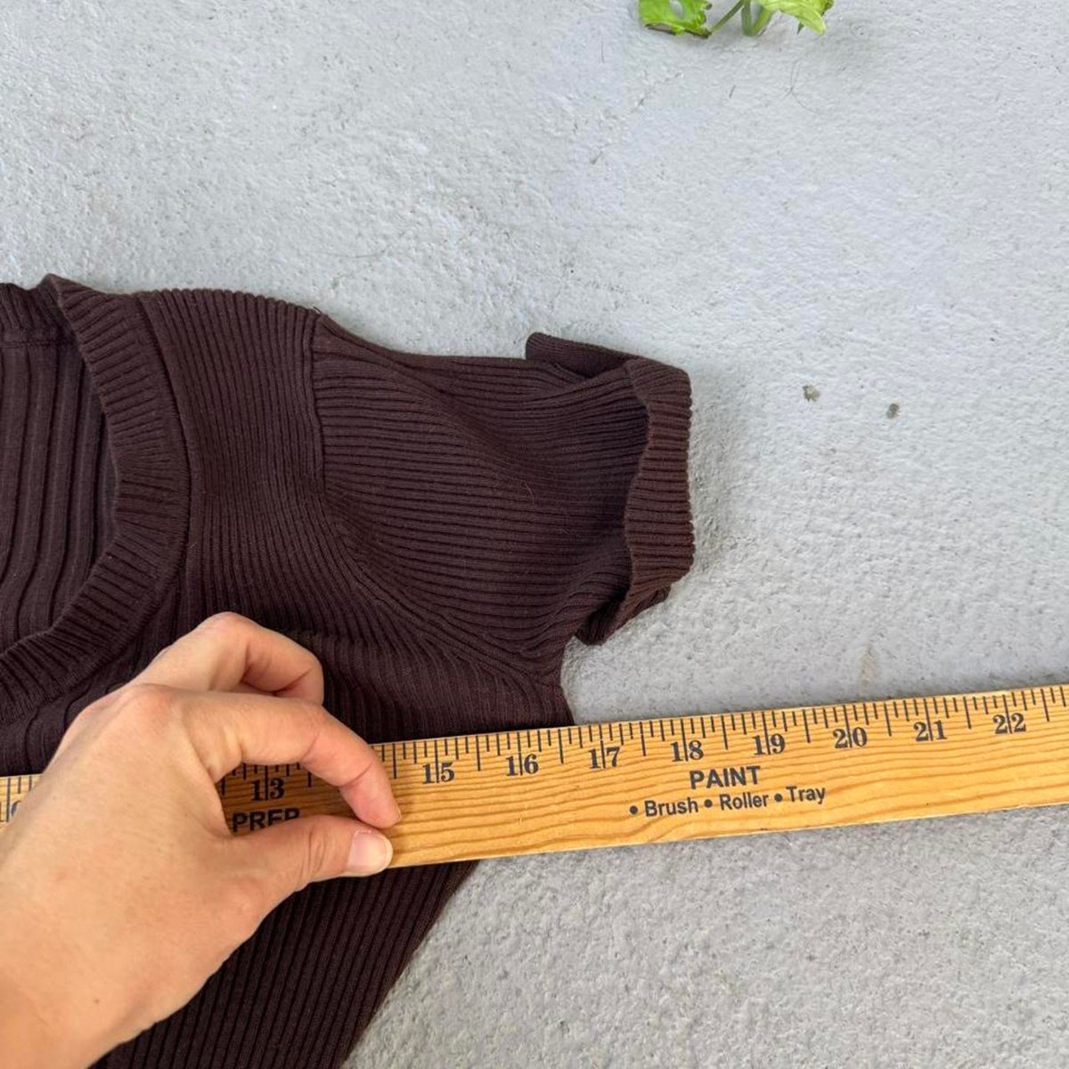 Vintage 2000’s Brown Synched Sweater Top