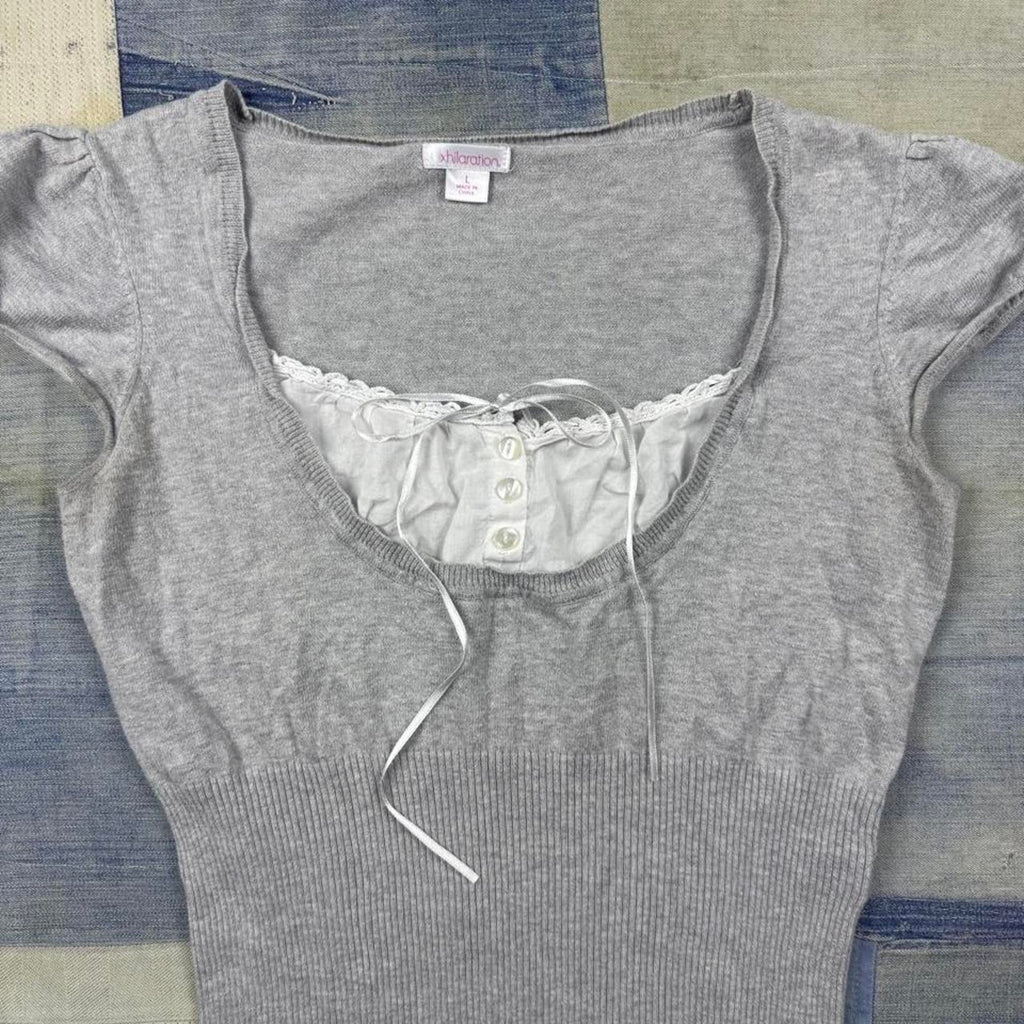 Vintage 2000’s Gray Coquette Ribbed Knit Top