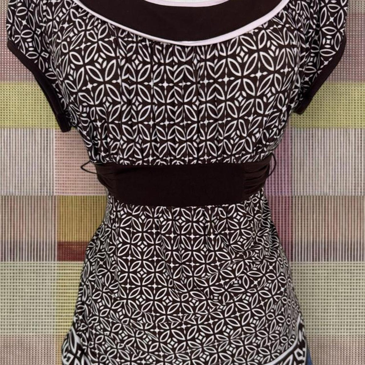 Vintage 2000’s Brown Babydoll Tie-back Top